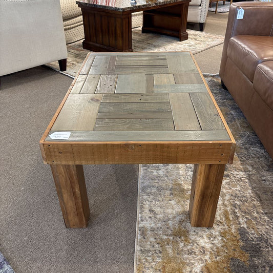 Reclaimed Wood Small Coffee Table C COFFEE TABLES