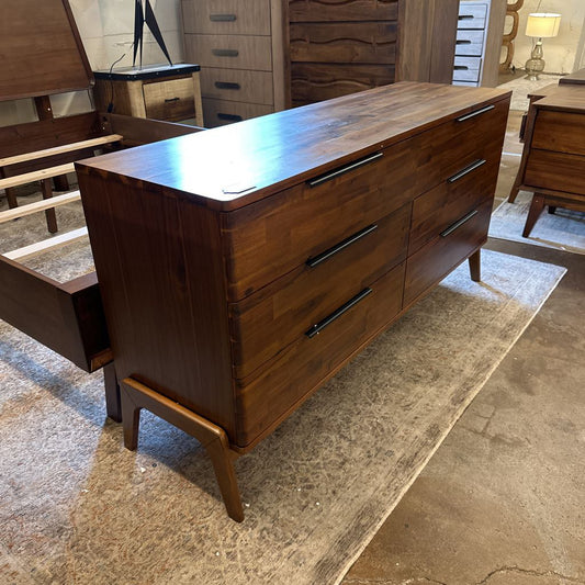 Scandi-Retro Dresser C LOWBOYS