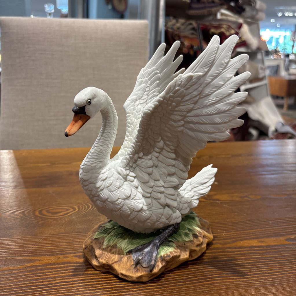 Mute Swan Scultpure