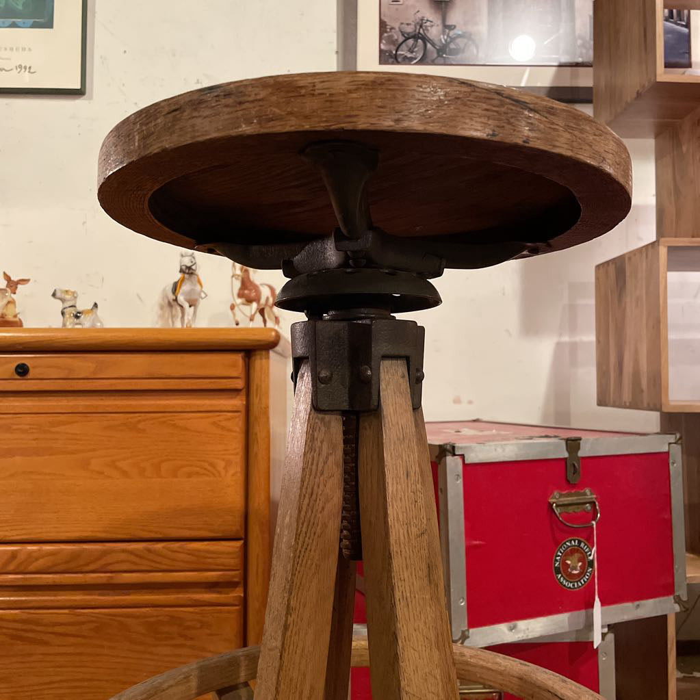 1910s Oak Drafting Stool C STOOLS