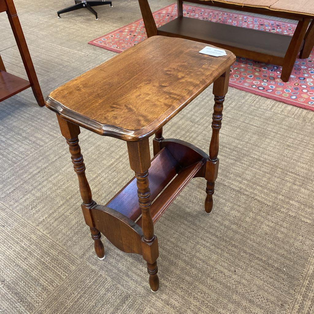 Classic Traditional Magazine Holder Side Table