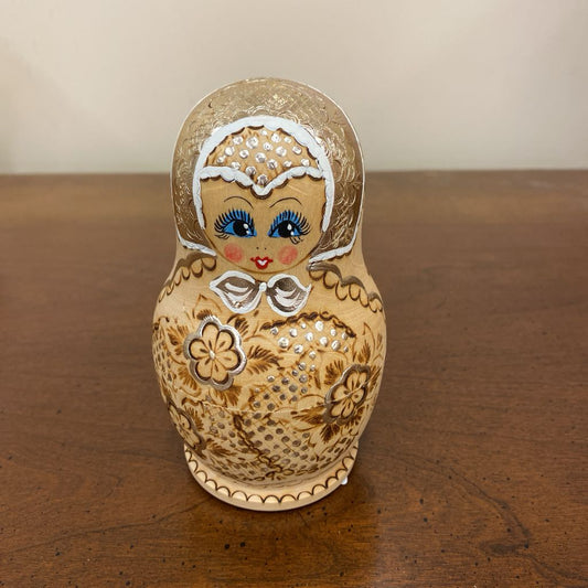 Metallic Accents Nesting Dolls