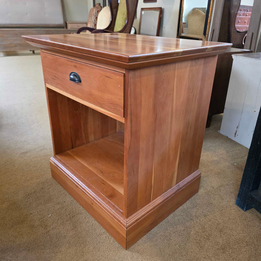 Cherry One Drawer Nightstand w Cubby