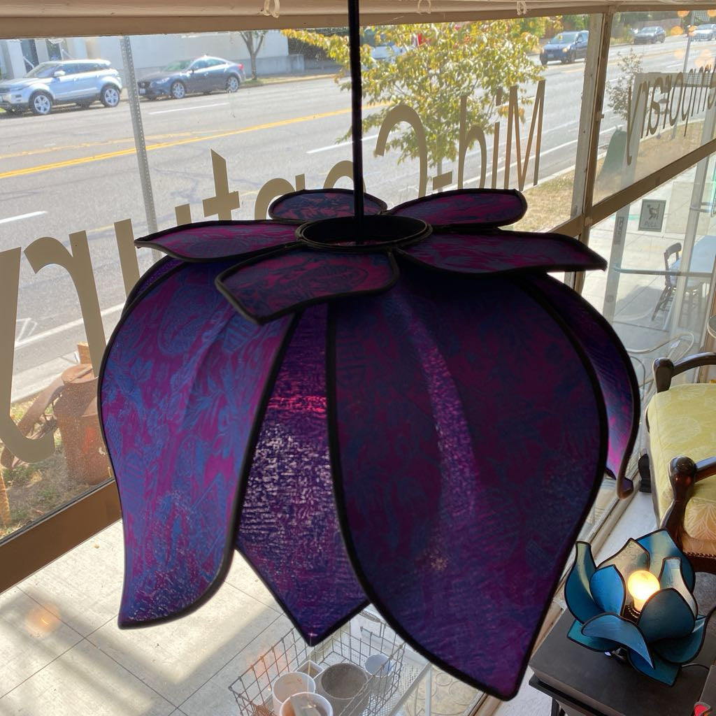Purple Silk Hanging Flower Lamp
