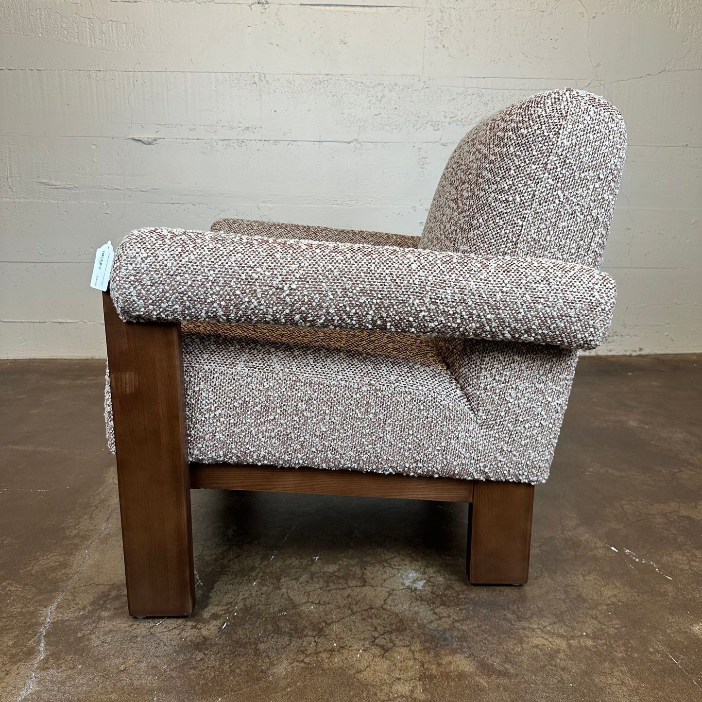 Araguaia Cinnabar Accent Chair