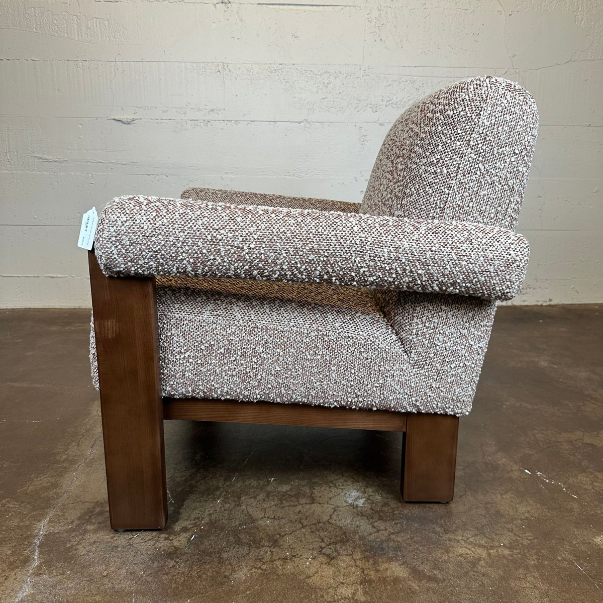 Araguaia Cinnabar Accent Chair