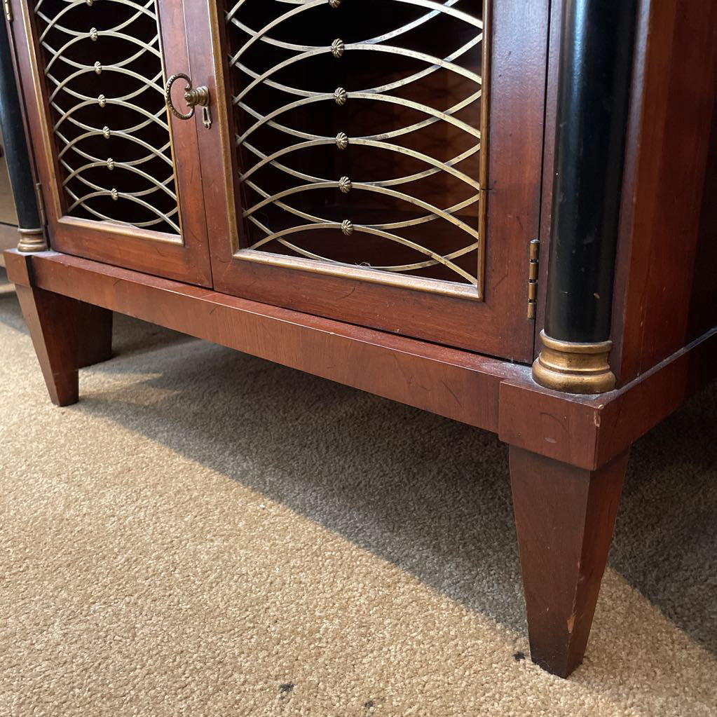 Henredon 2 Door 1 Drawer Nightstand