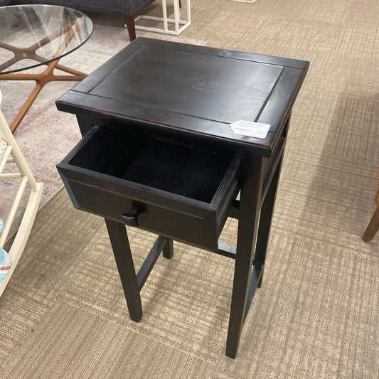 Tall Dark Classic Side Table w/Drawer C MEDIA STANDS
