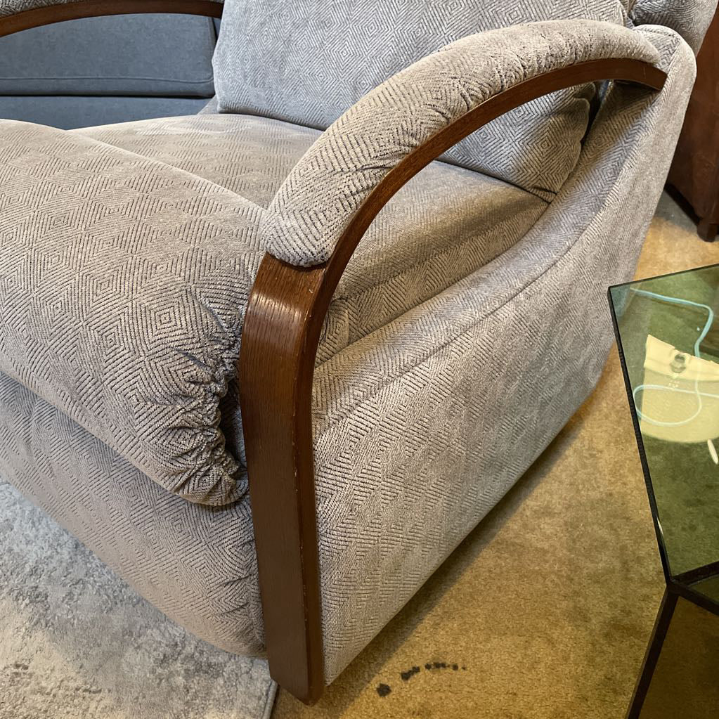 Grey Fabric La-Z-Boy Recliner Chair w/Curved Wood Arms U ACCENT CHAIRS