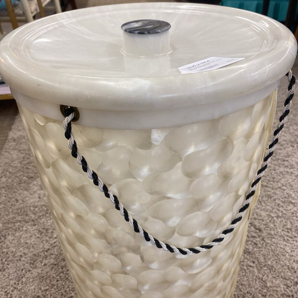 Mid Century TUPPERCRAFT M.O.P. Plastic Hamper