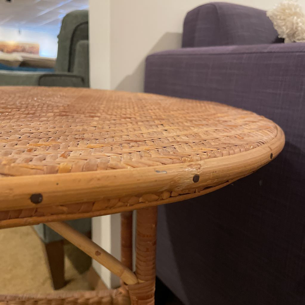 Woven Top Round End Table C SIDE TABLES