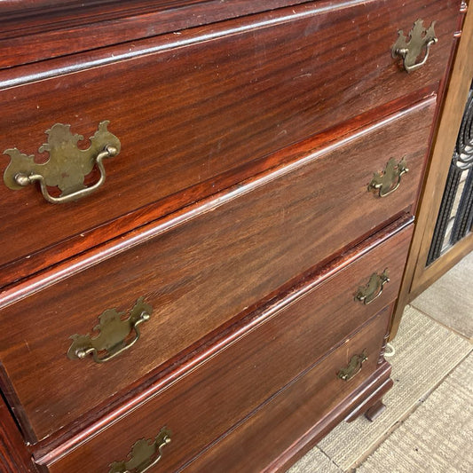 Traditional Four Drawer Chest (AS IS) C HIGHBOYS