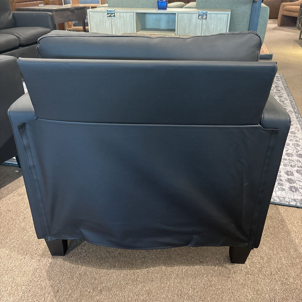 Black Leather Tufted Armchair