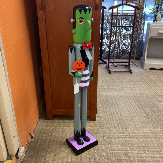 The CREATURE Nutcracker Tall SMALLS