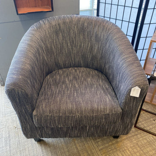 Grey Tweedesque Barrell Chair U ACCENT CHAIRS
