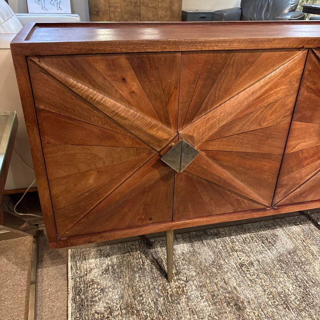 Solid Wood Sunburst Pattern 4 Door Sideboard