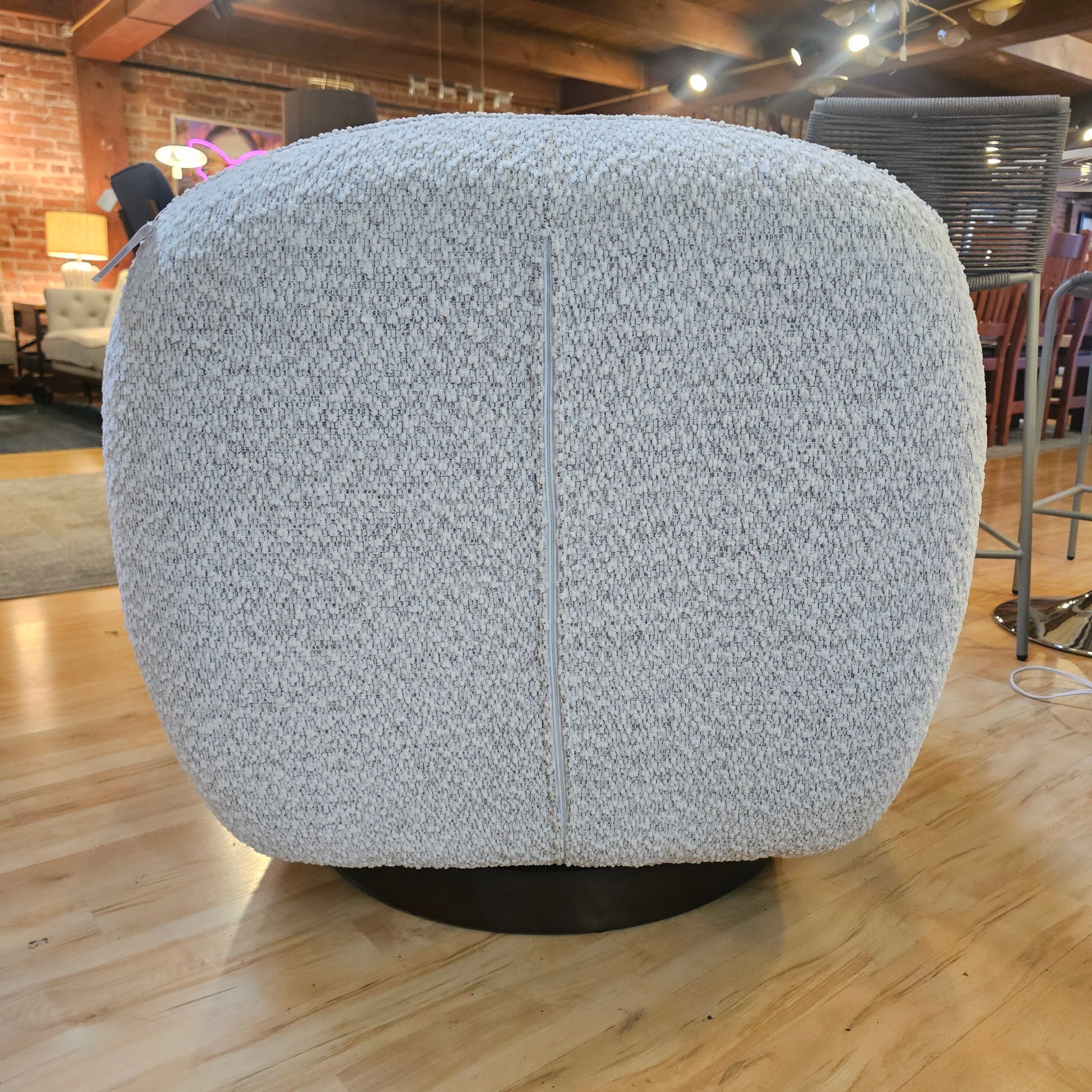 Matapi Beige Accent Chair U ACCENT CHAIRS