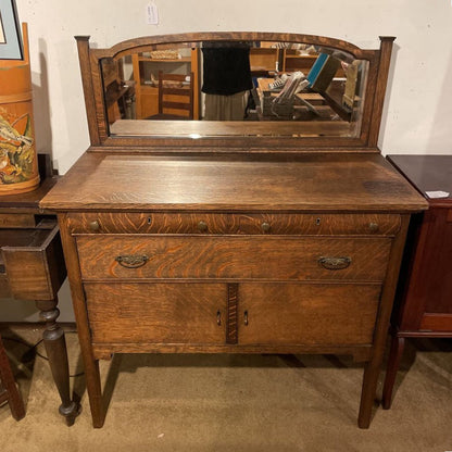 Quartersawn Oak Buffet w/ Mirror C SIDEBOARDS