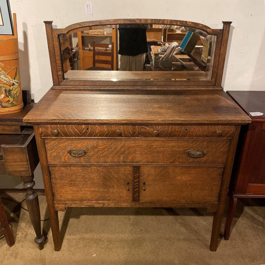 Quartersawn Oak Buffet w/ Mirror C SIDEBOARDS