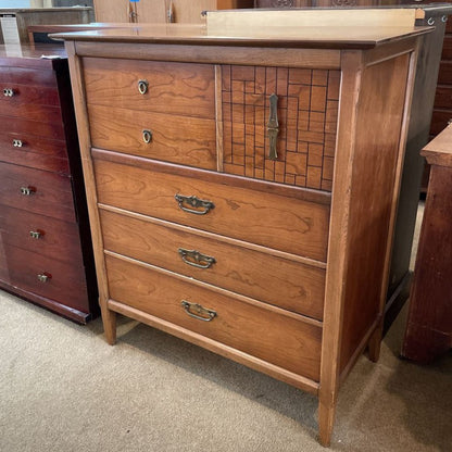 5 Drawer Wooden Dresser w/Geometric Faux Drawers