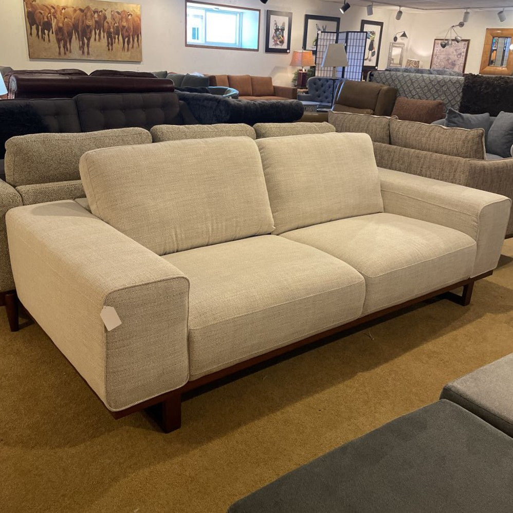 Gedser Cream Sofa U SOFAS