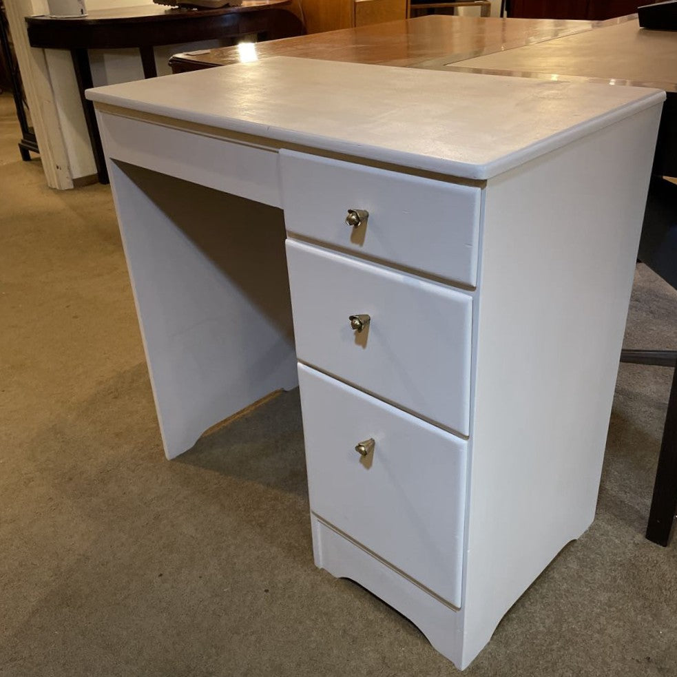 Petite 3 Drawer White Desk C DESKS