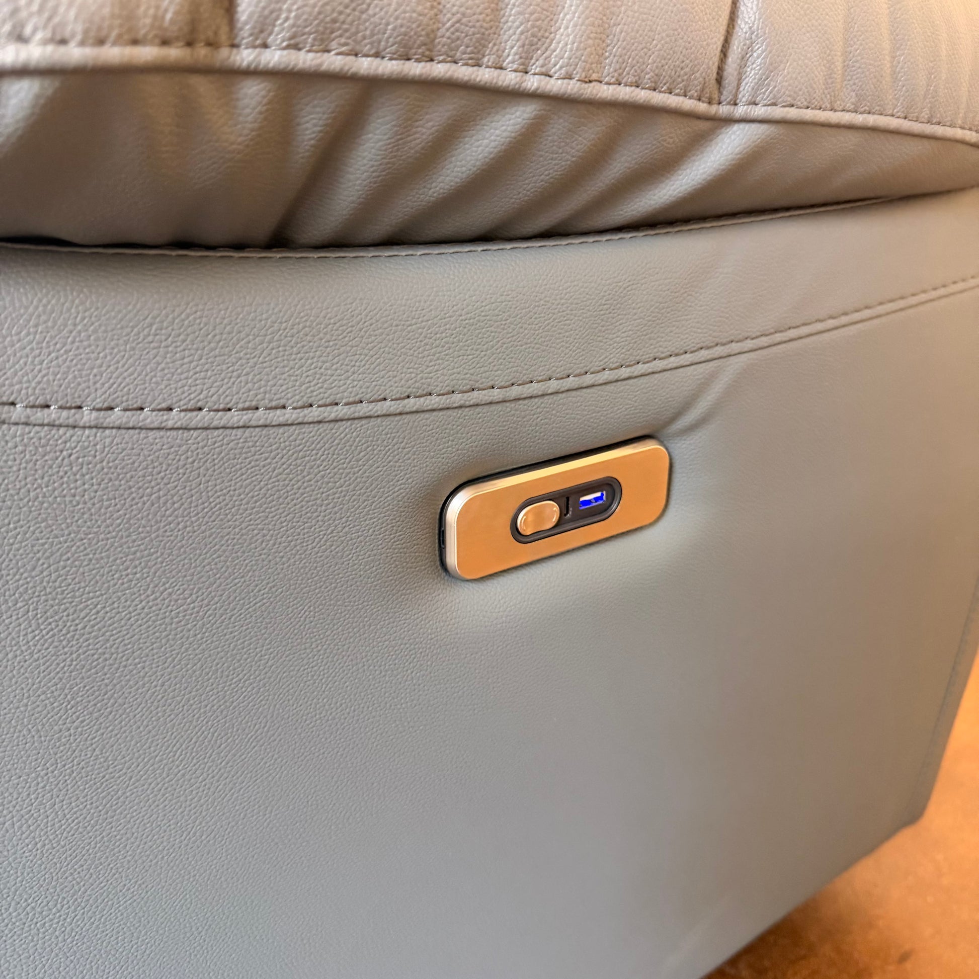 Hancock Leather Power Double Reclining Love Seat In Blue U LOVESEATS