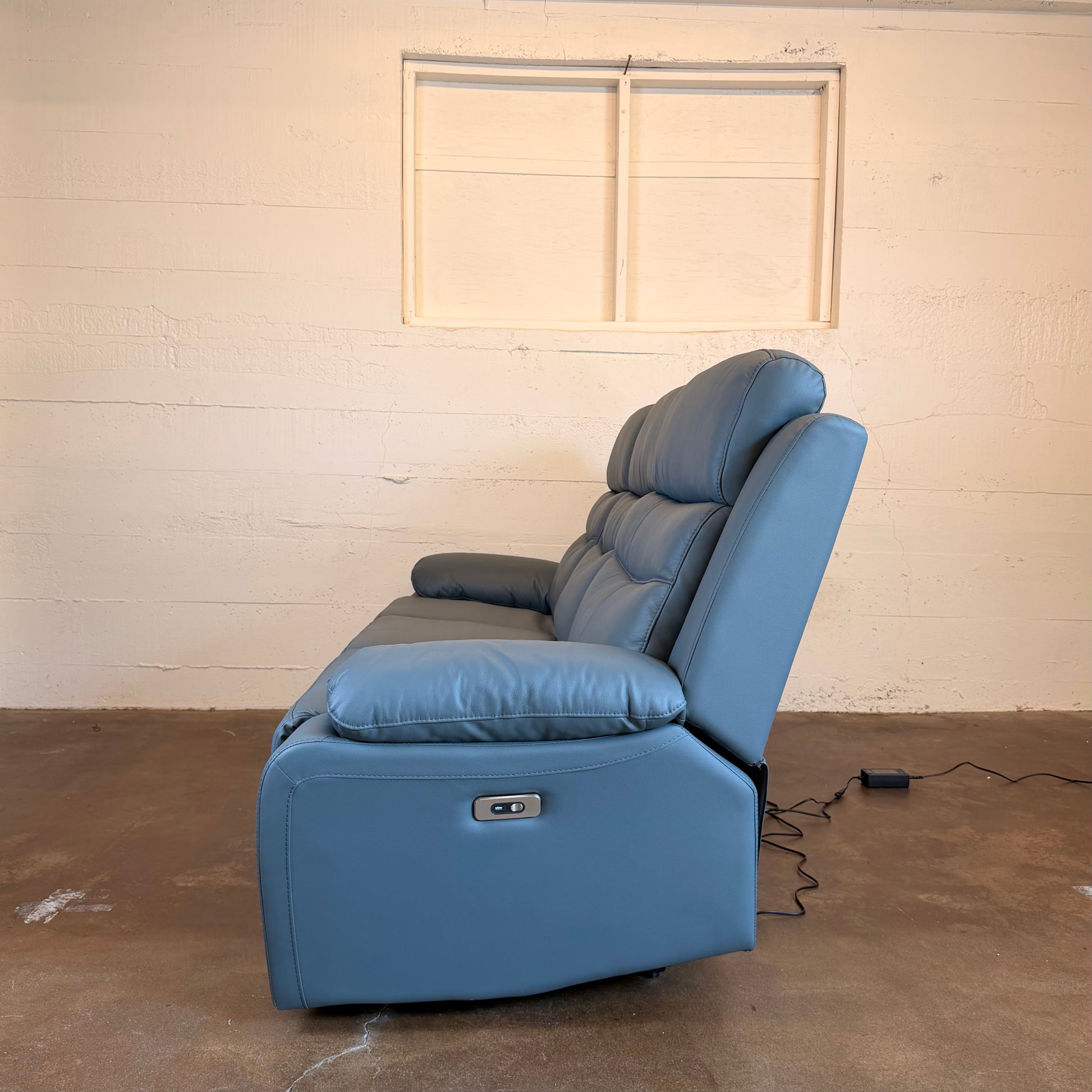 Hancock Leather Power Double Reclining Sofa In Blue U SOFAS