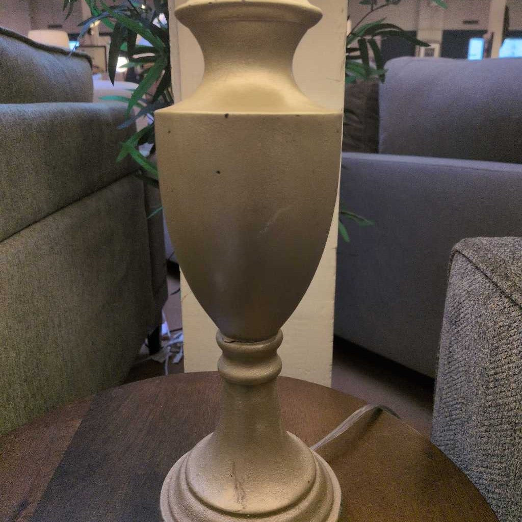 Goblet Base Table Lamp LAMPS