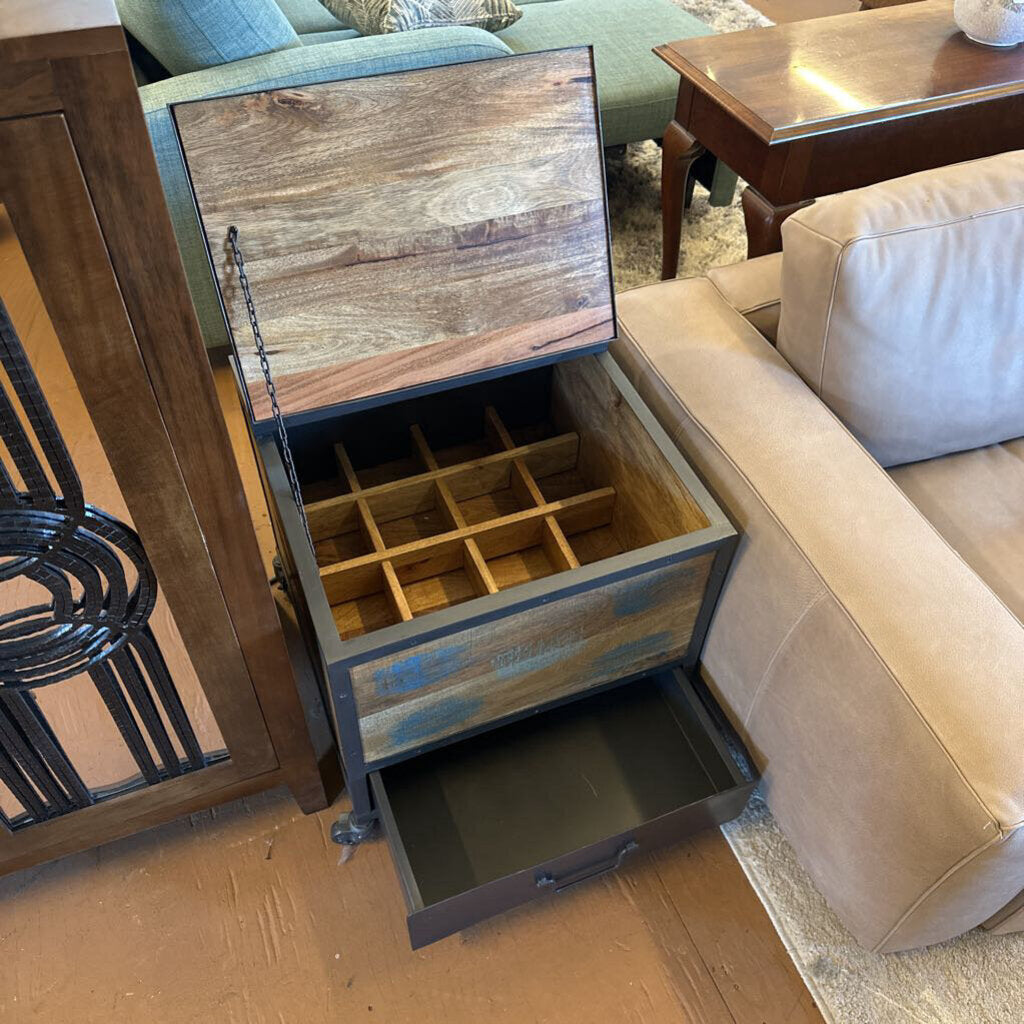 Iron Bar Box Lamp Table