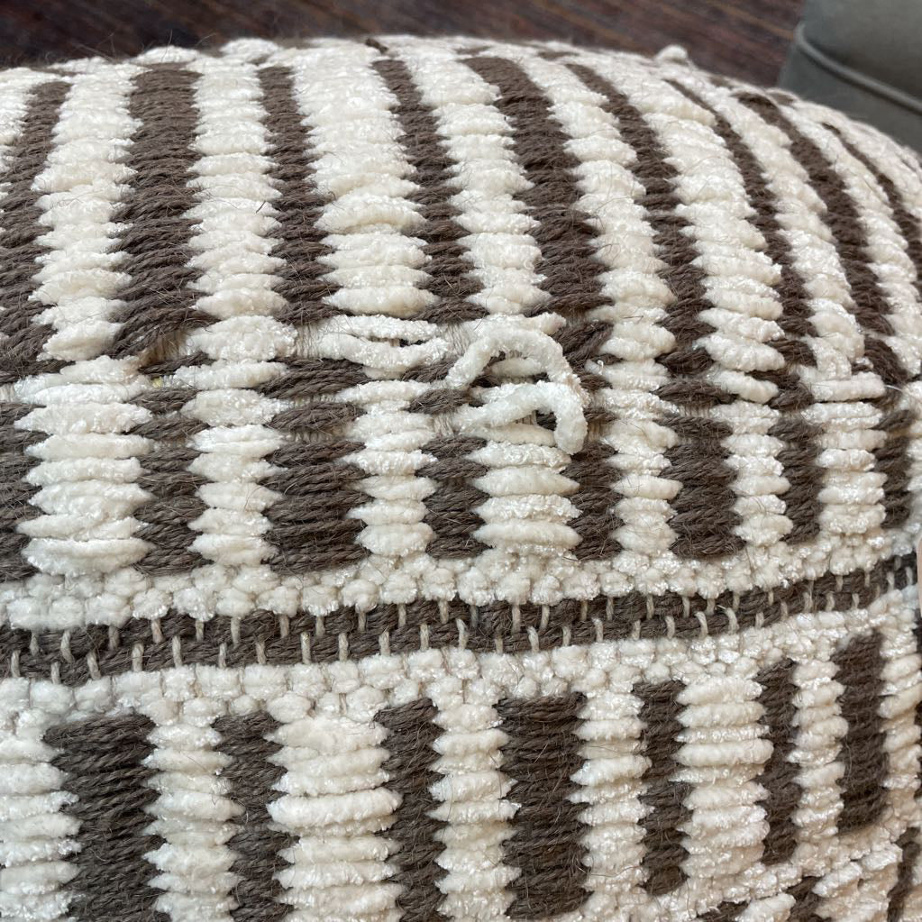 Round Large Pouf