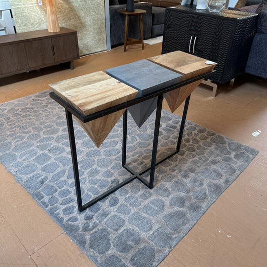 Console Tables C CONSOLE TABLES