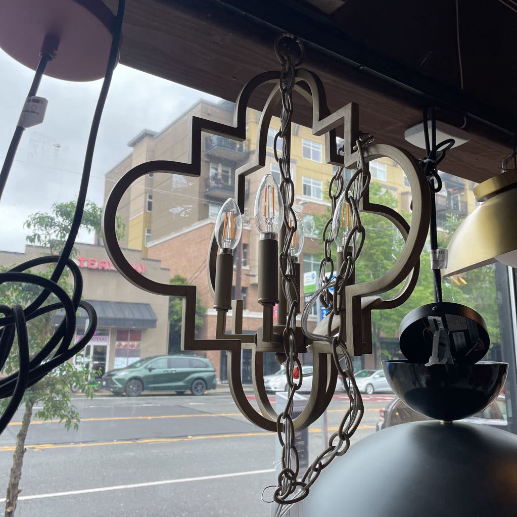 Gold Metal Openwork Hanging Light LAMPS