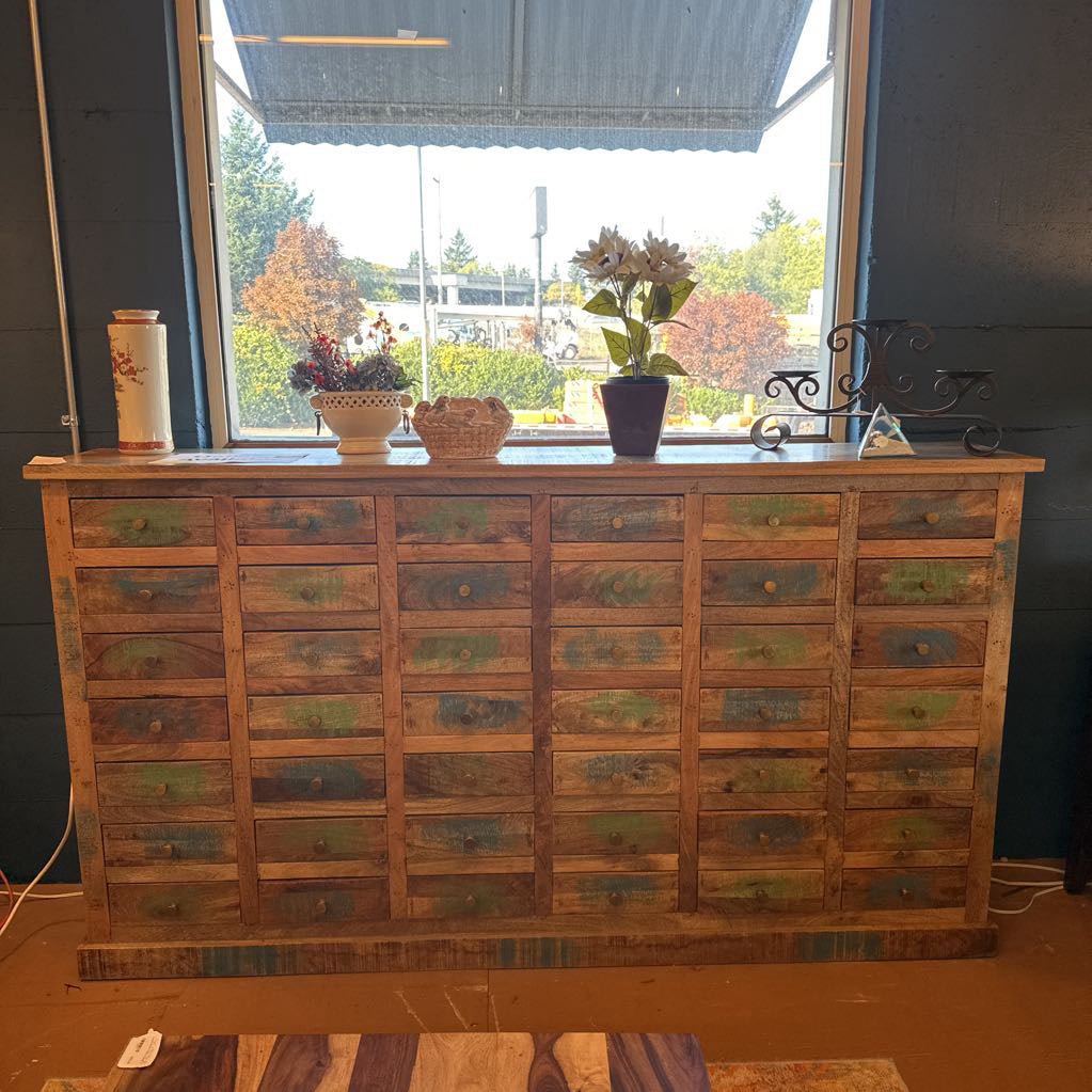 Sideboards and Cabinets C CONSOLE TABLES