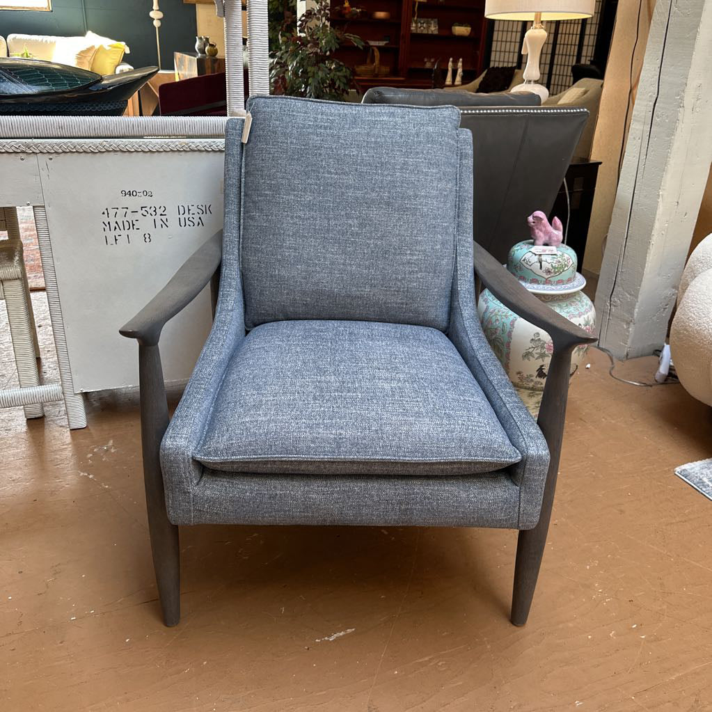 Accent Chairs U ACCENT CHAIRS