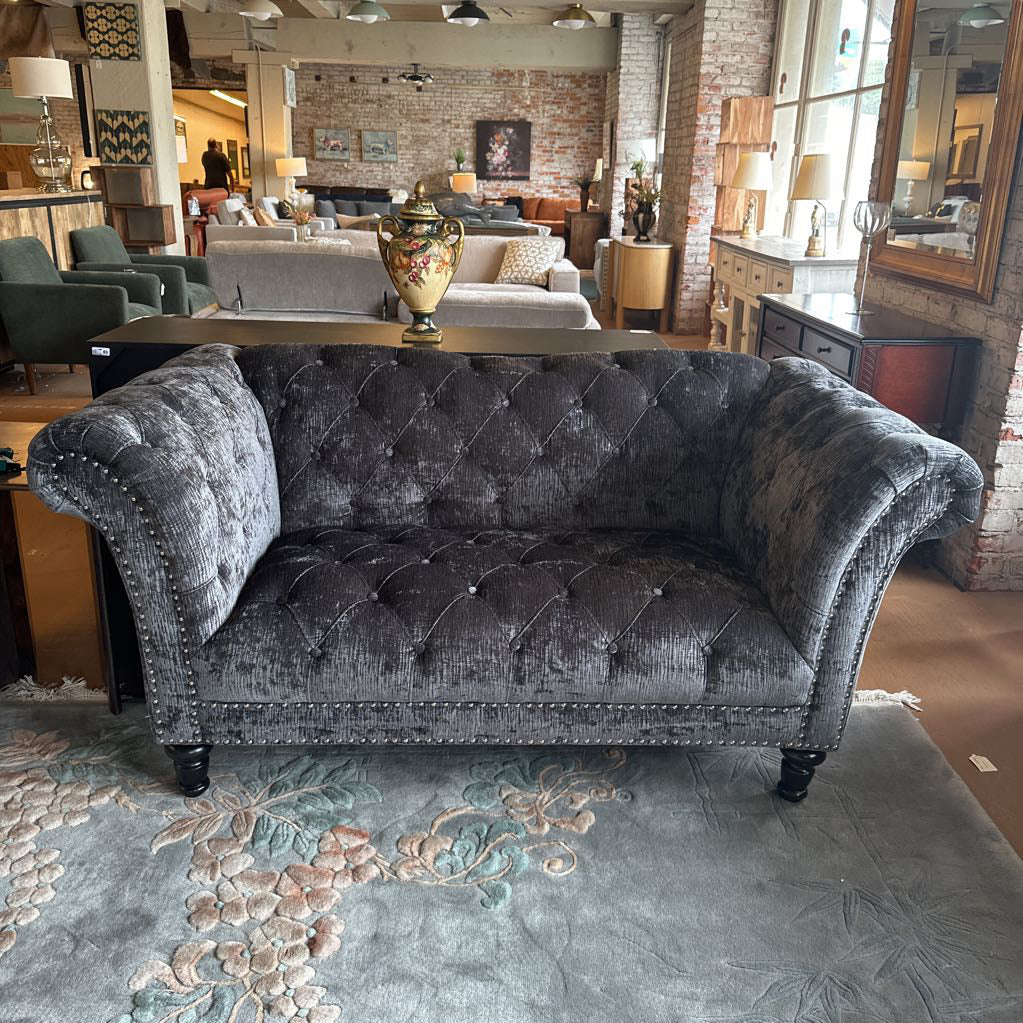 Hutton II Loveseat Dark Grey U LOVESEATS