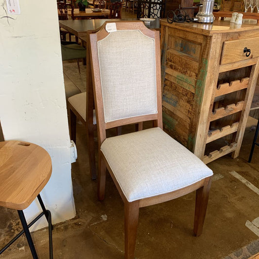 SHEALAN CHAIR
