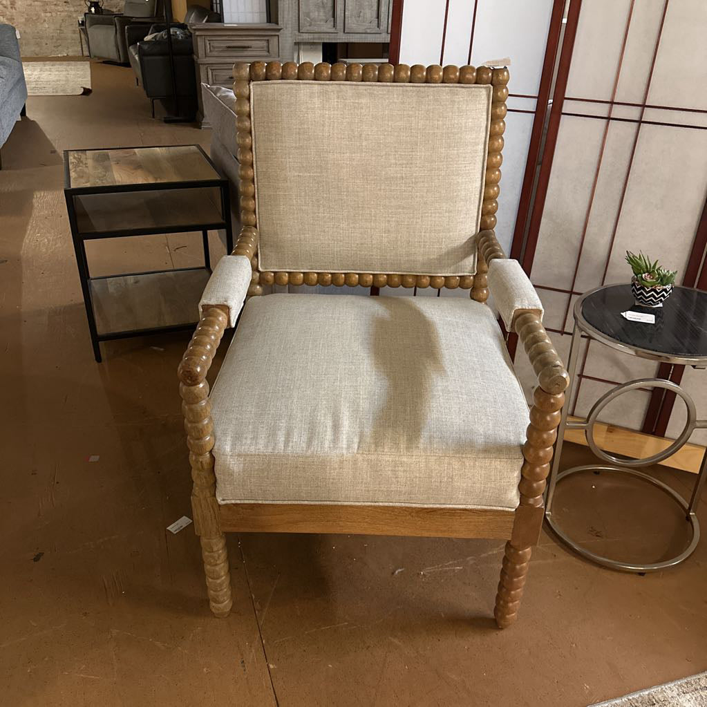 Atwater Chair U ACCENT CHAIRS