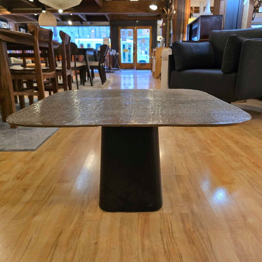 MELOR SQUARE COFFEE TABLE