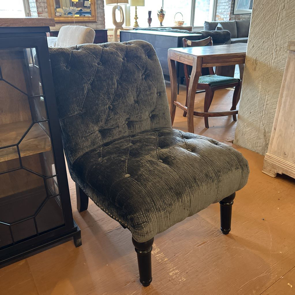 Accent Chairs U ACCENT CHAIRS