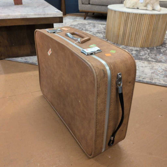 Vintage Suitcase C TRUNKS