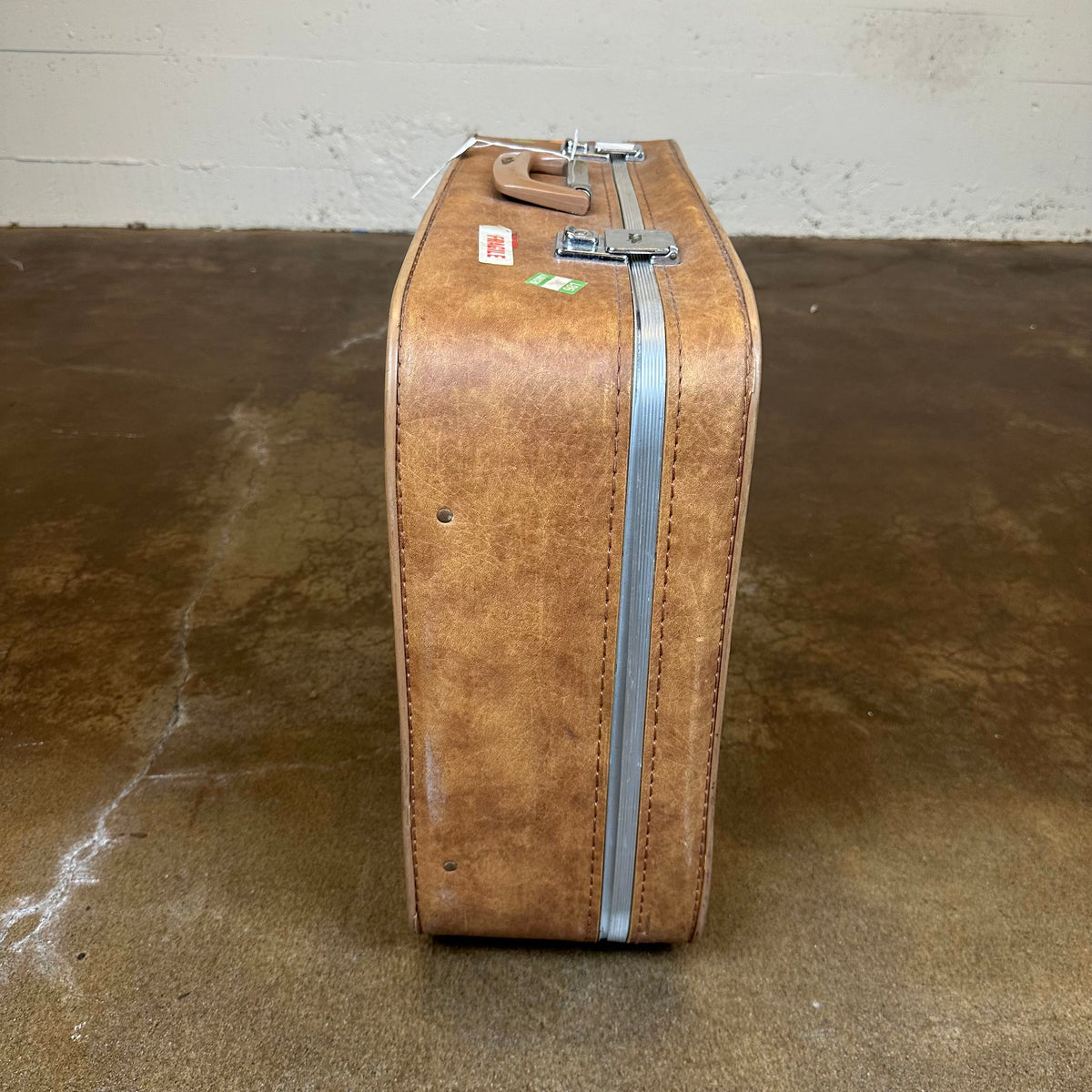 Vintage Suitcase C TRUNKS