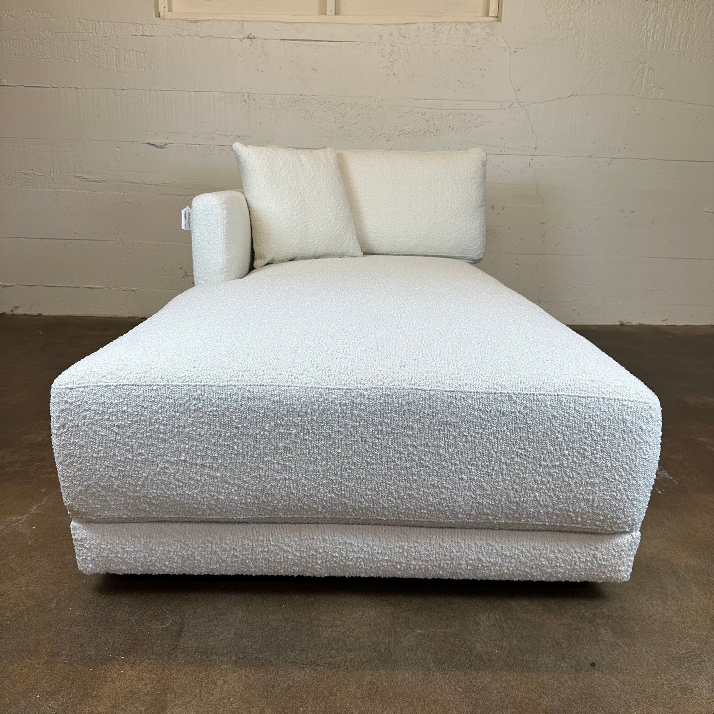 Domus 39" Left Chaise Fabric Sofa, Blanc Boucle U CHAISES