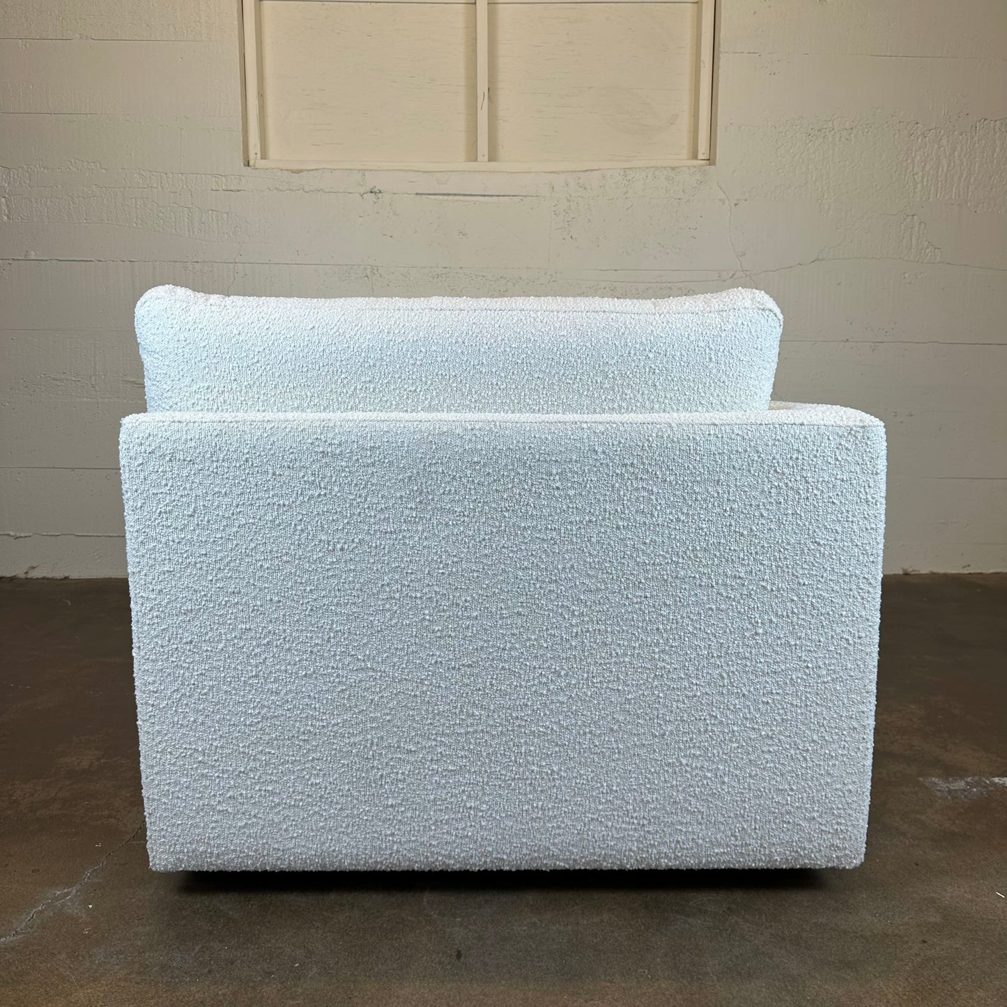 Domus 39" Left Chaise Fabric Sofa, Blanc Boucle U CHAISES