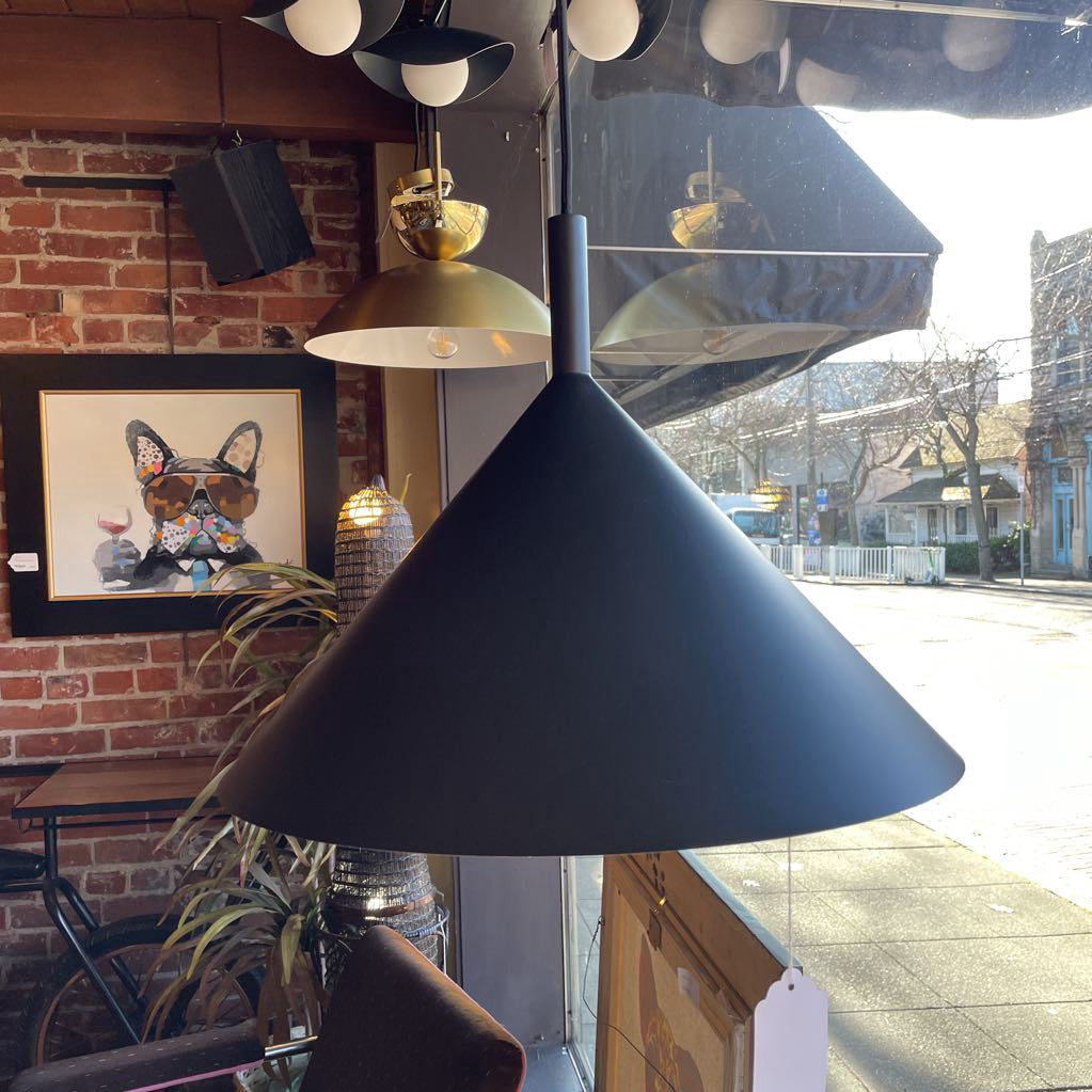 Metal Cone Pendant Light LAMPS