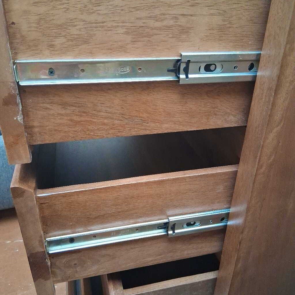 NO USE- Hunny Five Drawer Chest