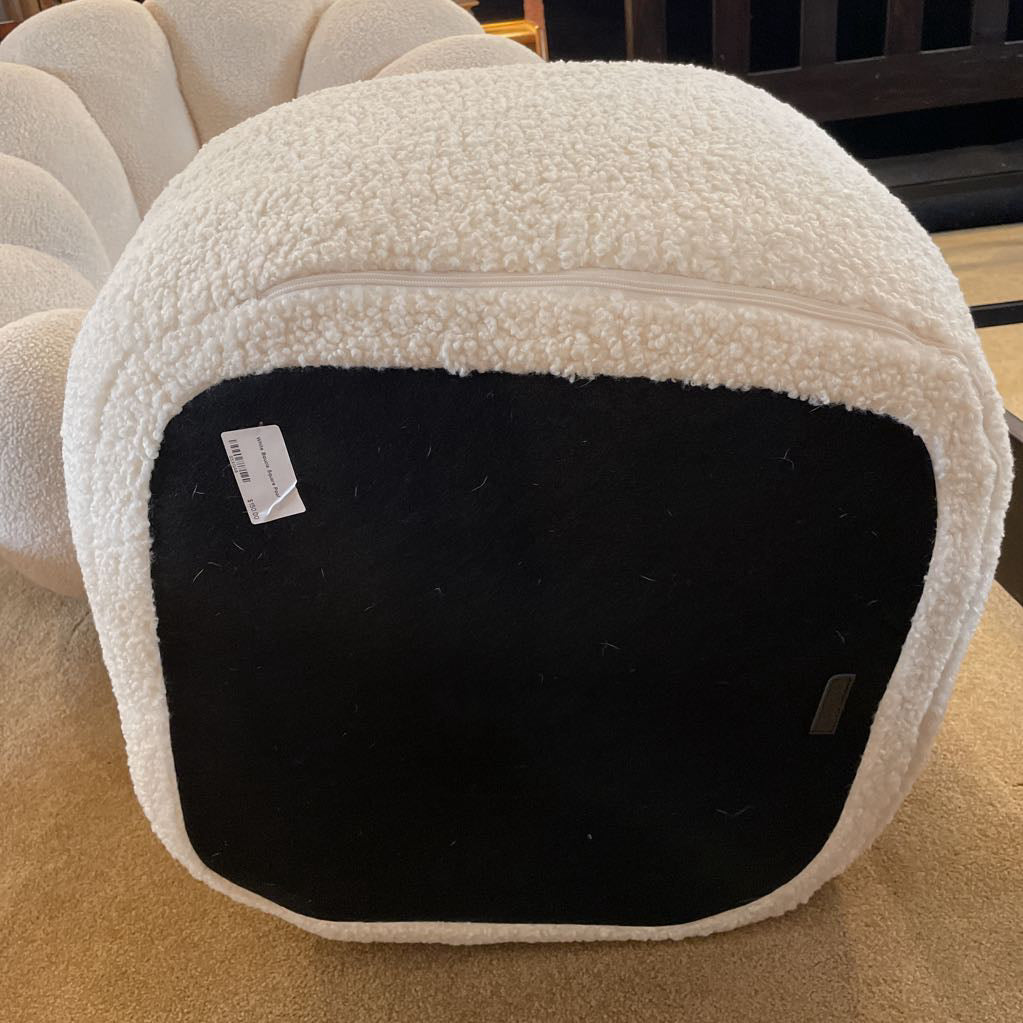 White Boucle Square Poof U OTTOMANS