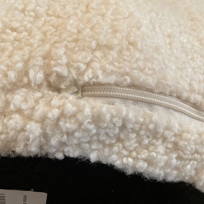 White Boucle Square Poof U OTTOMANS