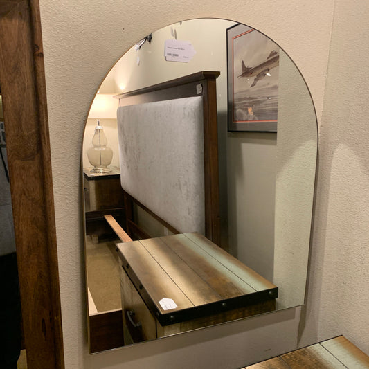 Elegant Arched Wall Mirror