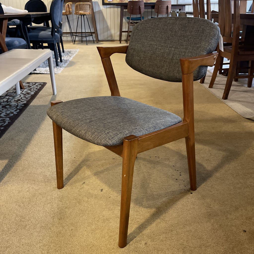 MC Walnut Dining Chair C DINING CHAIRS